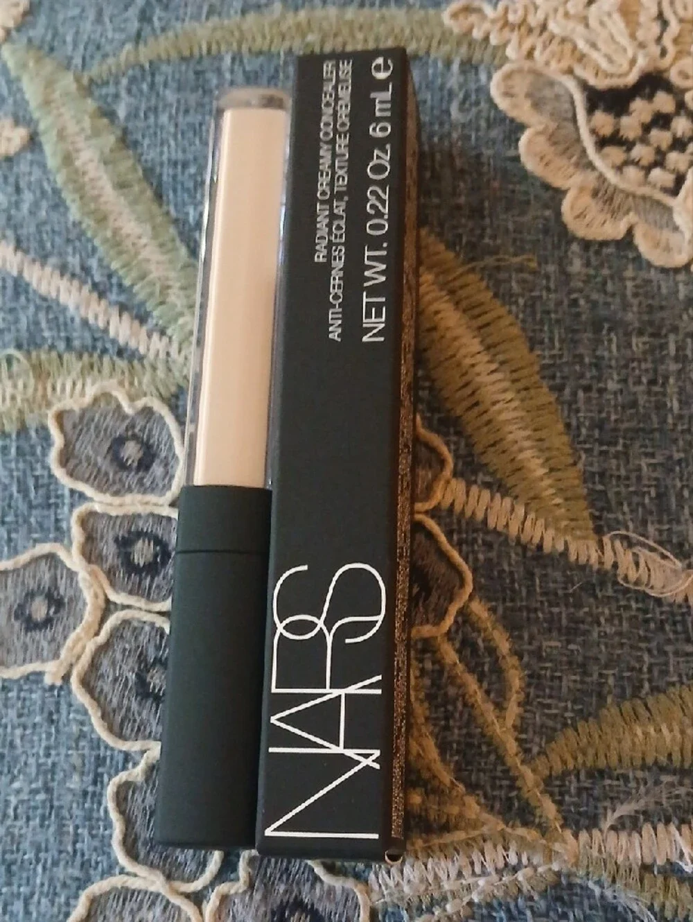 NARS Radiant Creamy Concealer - Light Vanilla